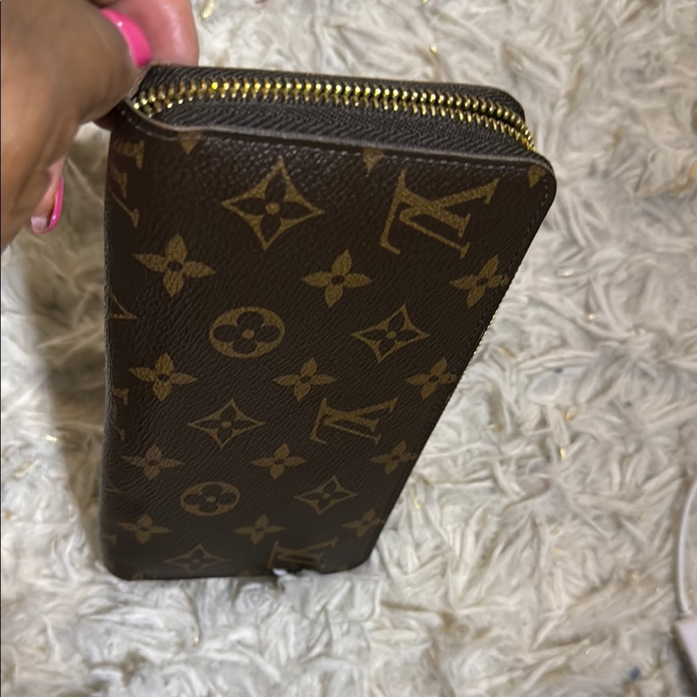 Louis Vuitton Monogram Zip Wallet